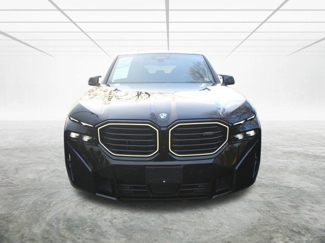 2024 BMW XM Base