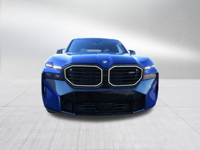 2024 BMW XM Base