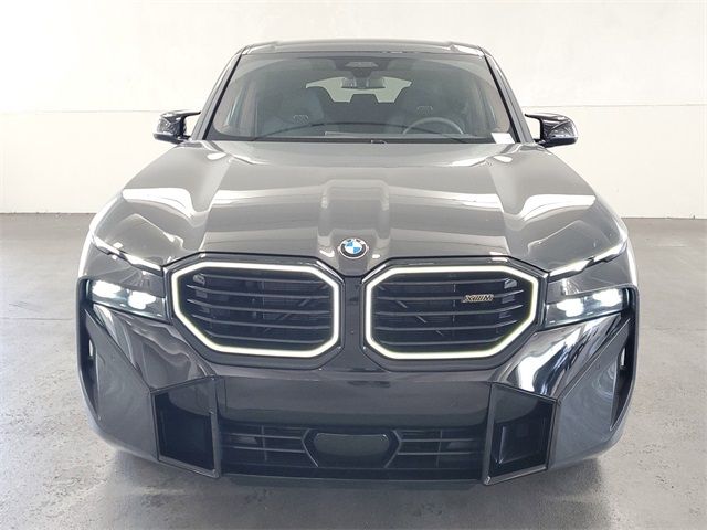 2024 BMW XM Base