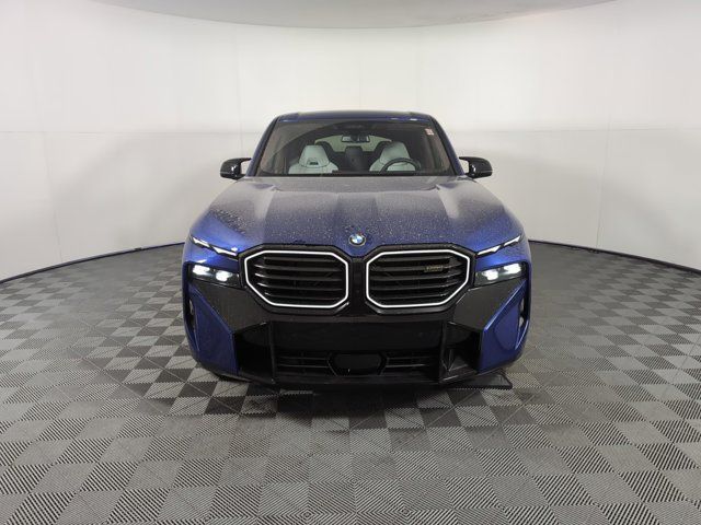 2024 BMW XM Base