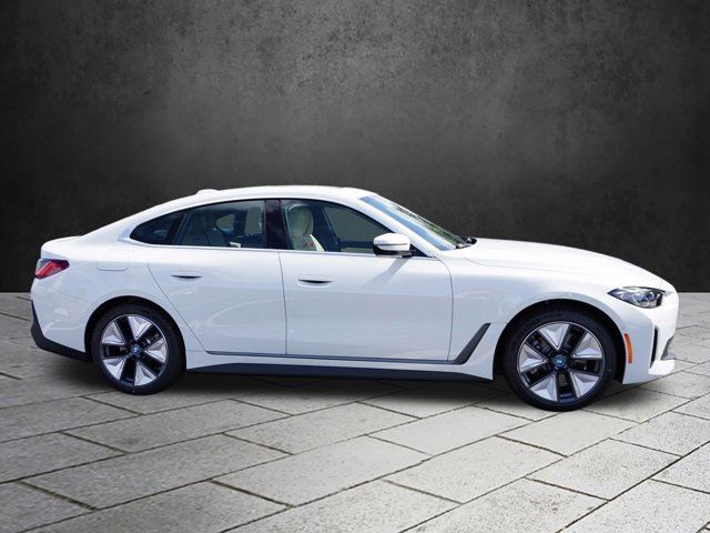 2024 BMW i4 eDrive35