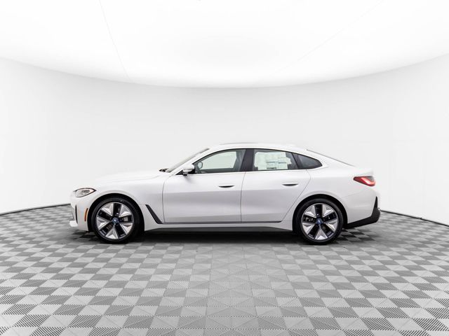 2024 BMW i4 eDrive35