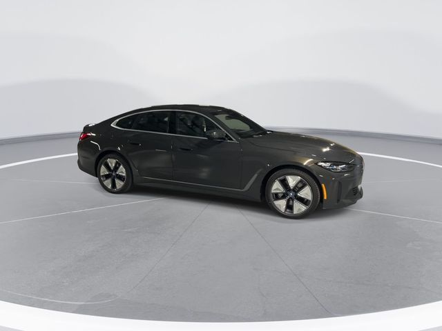 2024 BMW i4 xDrive40