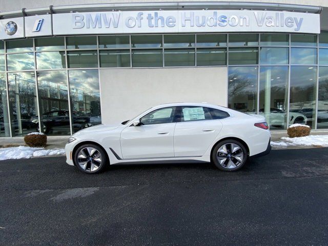 2024 BMW i4 xDrive40