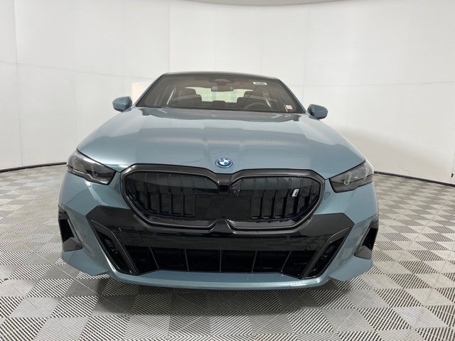 2024 BMW i5 eDrive40