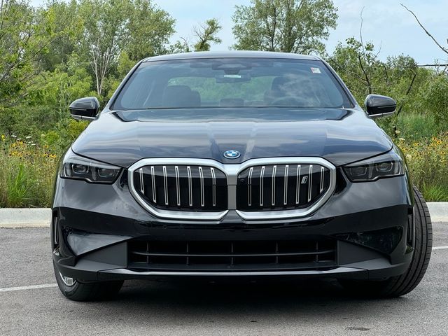 2024 BMW i5 eDrive40