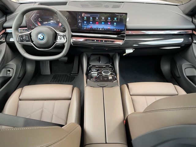 2024 BMW i5 eDrive40