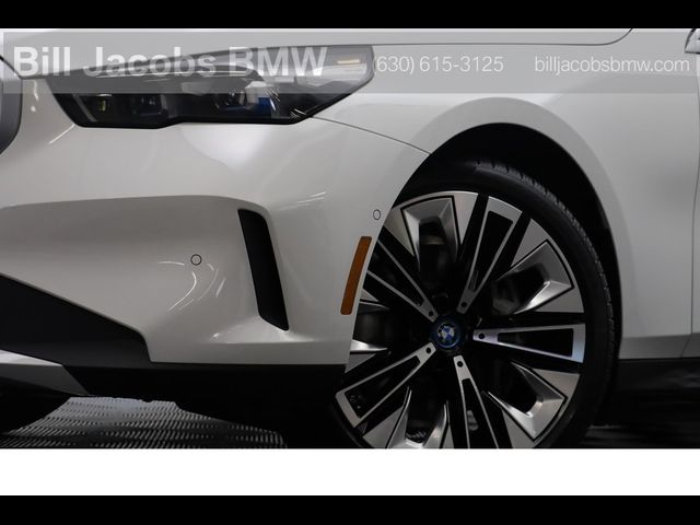 2024 BMW i5 eDrive40