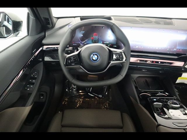 2024 BMW i5 eDrive40