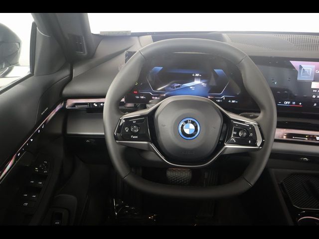 2024 BMW i5 eDrive40