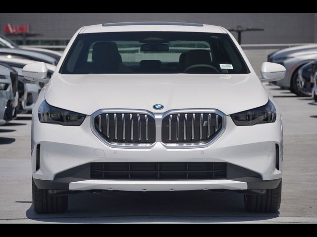 2024 BMW i5 eDrive40