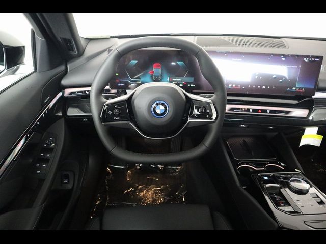 2024 BMW i5 eDrive40