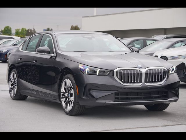 2024 BMW i5 eDrive40