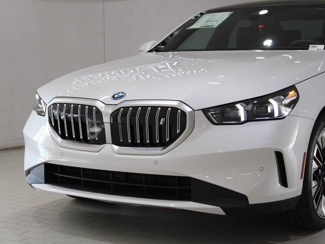 2024 BMW i5 eDrive40