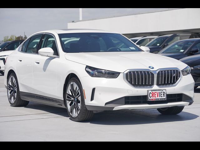 2024 BMW i5 eDrive40