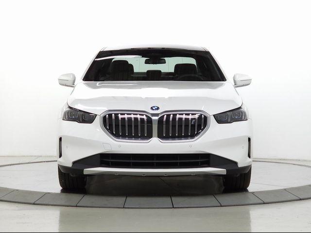 2024 BMW i5 eDrive40