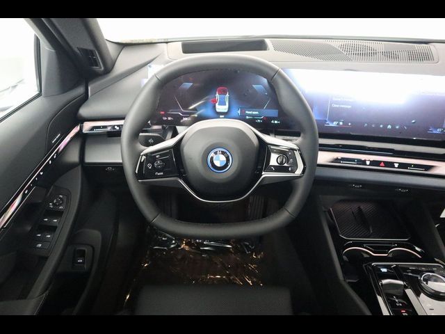 2024 BMW i5 eDrive40