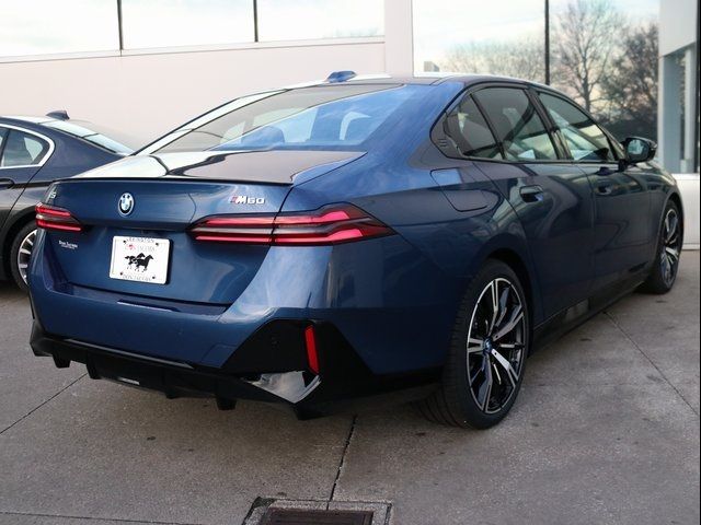 2024 BMW i5 M60