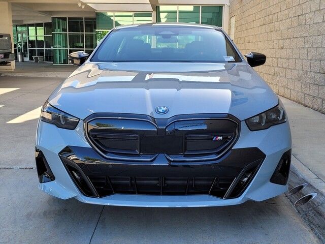 2024 BMW i5 M60