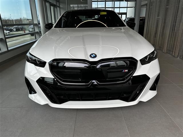 2024 BMW i5 M60