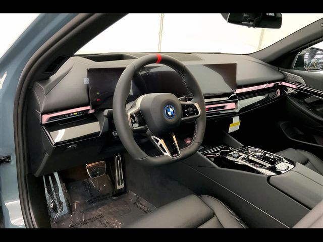 2024 BMW i5 M60