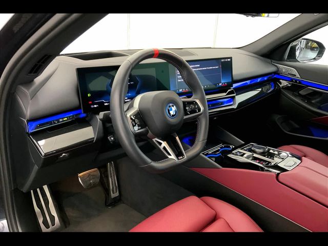 2024 BMW i5 M60