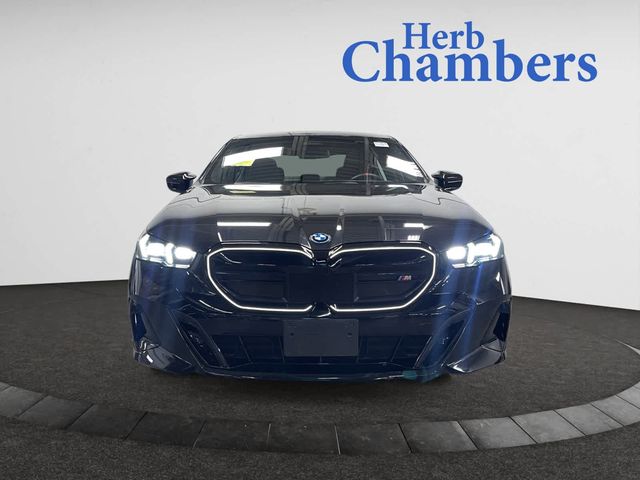 2024 BMW i5 M60