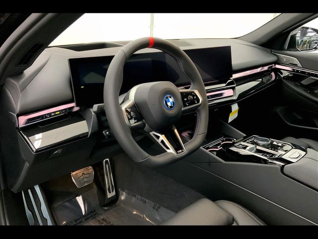 2024 BMW i5 M60