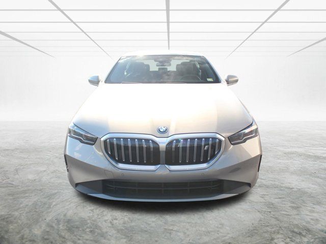 2024 BMW i5 eDrive40