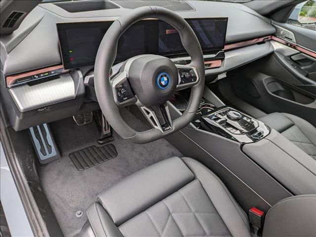 2024 BMW i5 eDrive40