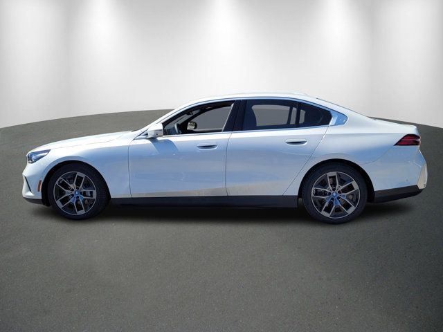2024 BMW i5 eDrive40