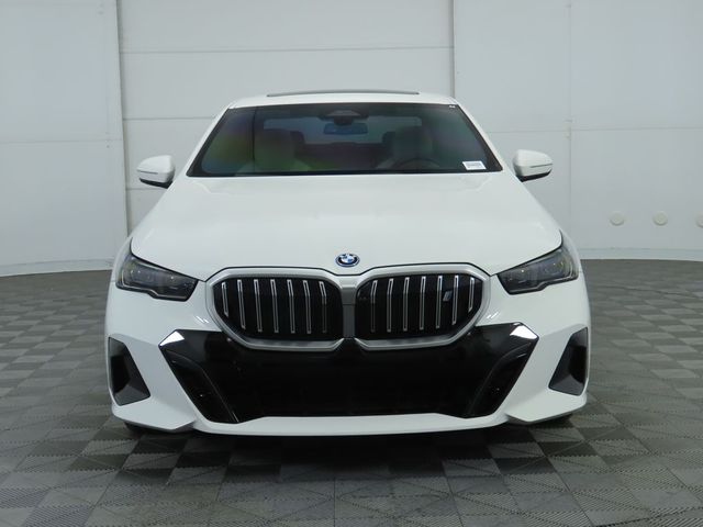 2024 BMW i5 eDrive40