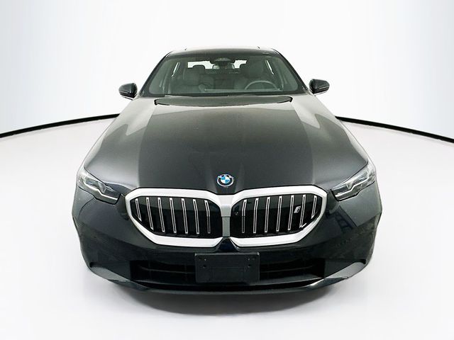 2024 BMW i5 eDrive40