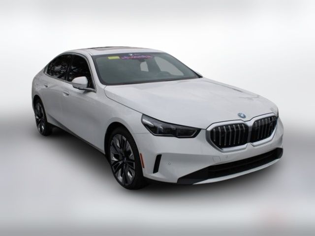 2024 BMW i5 eDrive40