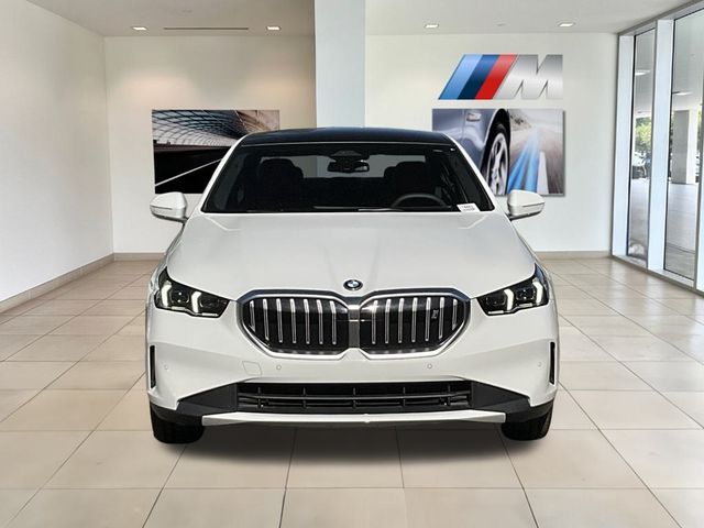 2024 BMW i5 eDrive40