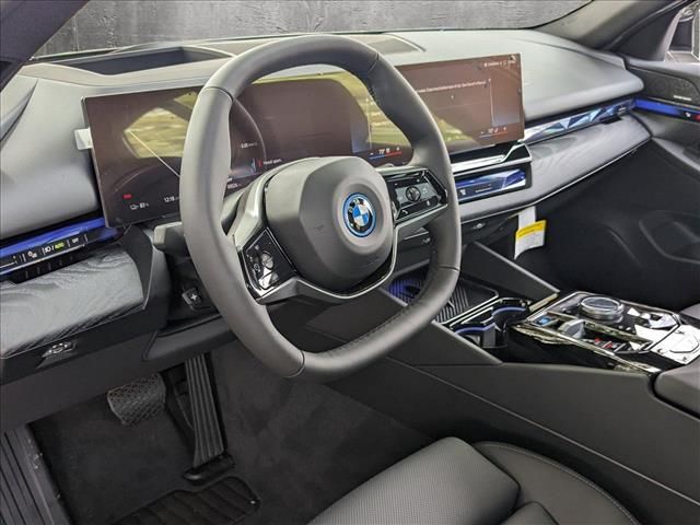 2024 BMW i5 eDrive40