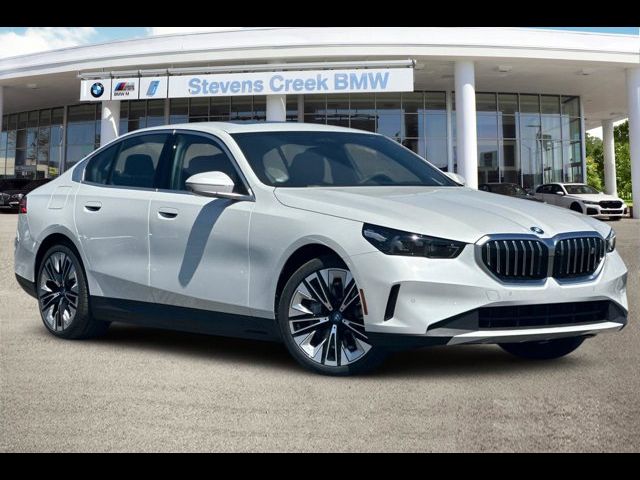 2024 BMW i5 eDrive40