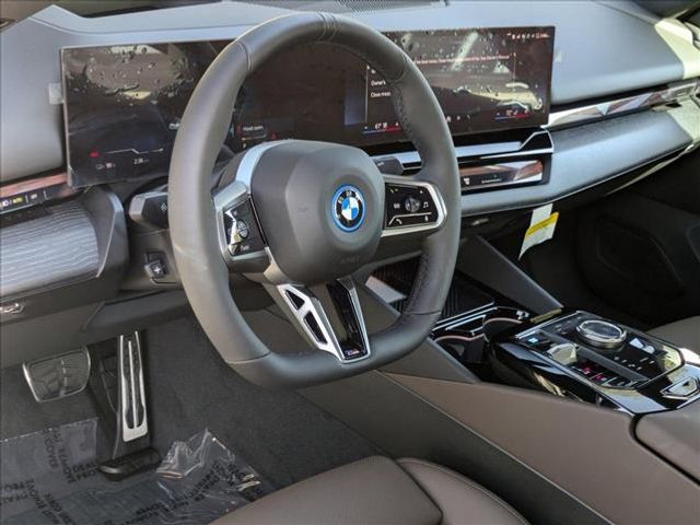 2024 BMW i5 eDrive40