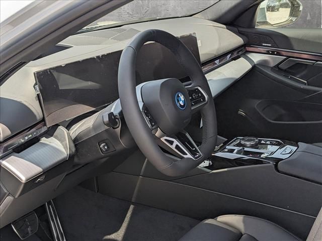 2024 BMW i5 eDrive40