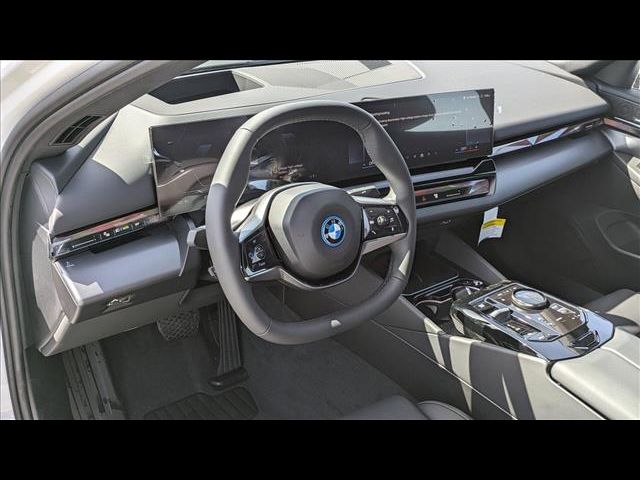 2024 BMW i5 eDrive40