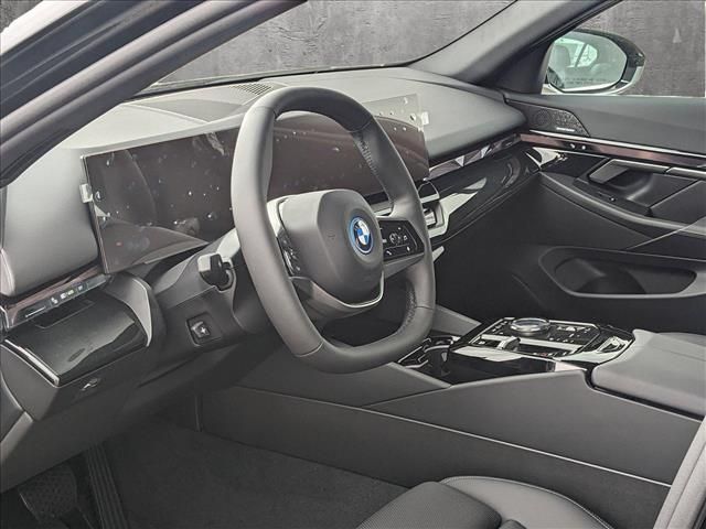 2024 BMW i5 eDrive40