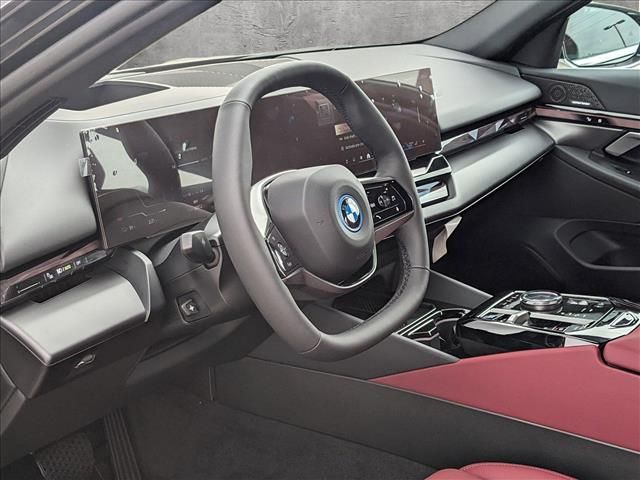 2024 BMW i5 eDrive40