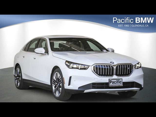 2024 BMW i5 eDrive40