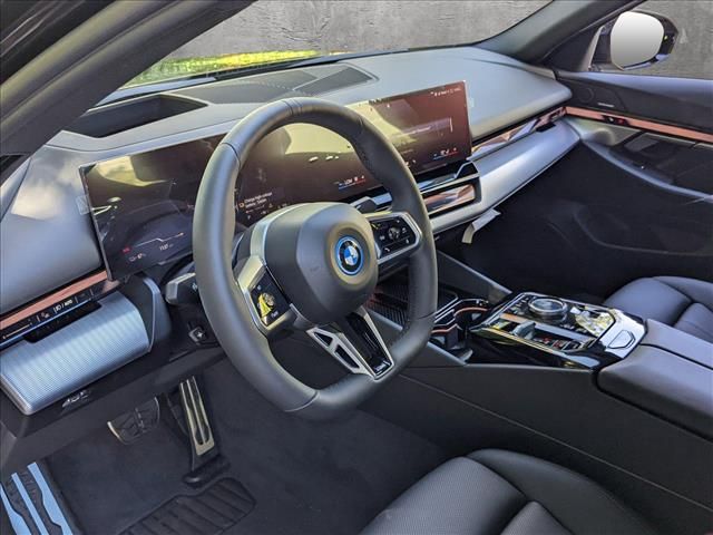 2024 BMW i5 eDrive40