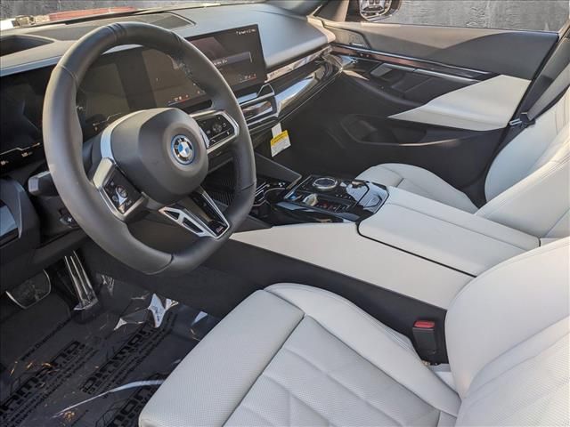 2024 BMW i5 eDrive40