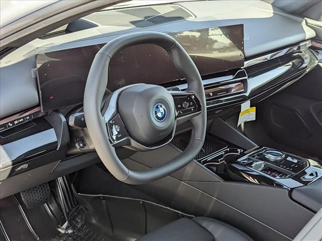 2024 BMW i5 eDrive40