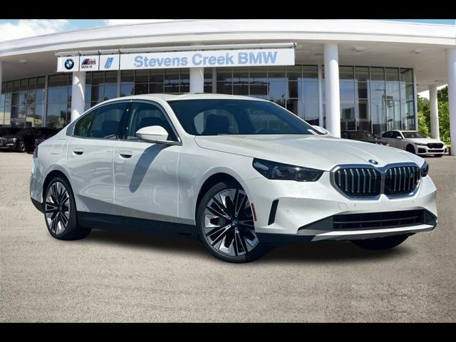 2024 BMW i5 eDrive40