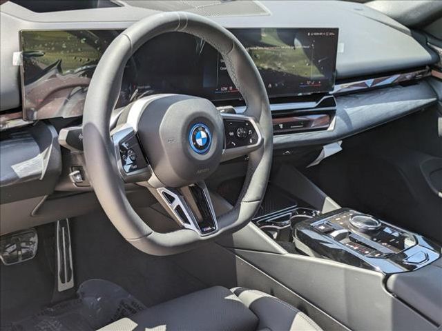 2024 BMW i5 eDrive40