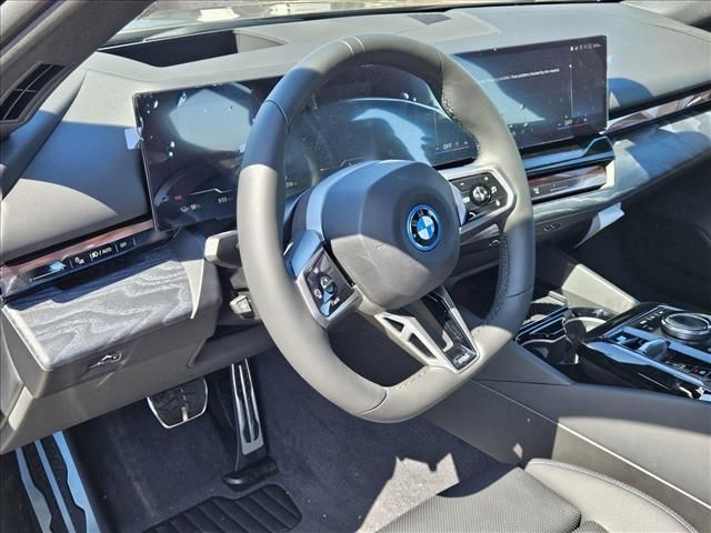 2024 BMW i5 eDrive40