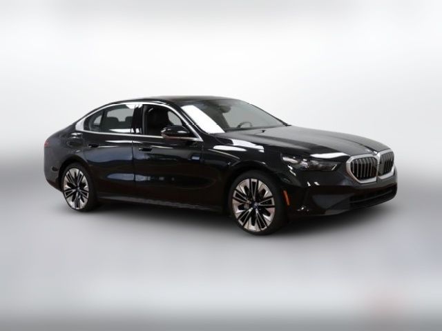 2024 BMW i5 eDrive40